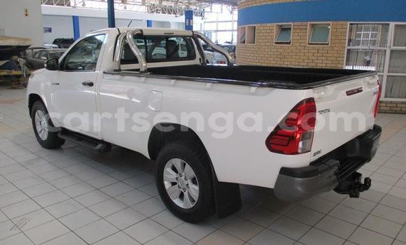 Acheter Occasion Voiture Toyota Hilux Blanc à Manzini, Manzini Acheter Occasion Voiture Toyota Hilux Blanc à Manzini, Manzini