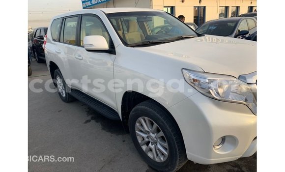 Buy Import Toyota Prado White Car in Import - Dubai in Hhohho Buy Import Toyota Prado White Car in Import - Dubai in Hhohho