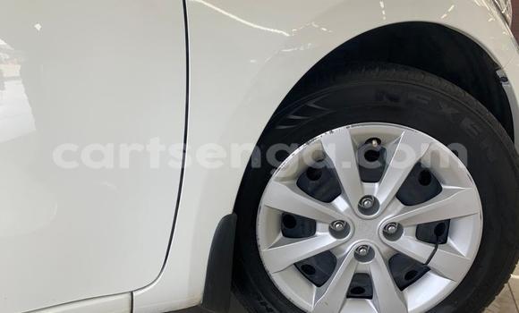 Nunua Ilio tumika Kia Rio White Gari ndani ya Ezulwini nchini Hhohho Nunua Ilio tumika Kia Rio White Gari ndani ya Ezulwini nchini Hhohho