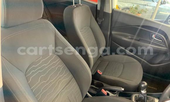 Nunua Ilio tumika Kia Rio White Gari ndani ya Ezulwini nchini Hhohho Nunua Ilio tumika Kia Rio White Gari ndani ya Ezulwini nchini Hhohho