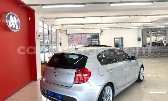 Nunua Ilio tumika BMW 1–Series Silver Gari ndani ya Ezulwini nchini Hhohho Nunua Ilio tumika BMW 1–Series Silver Gari ndani ya Ezulwini nchini Hhohho