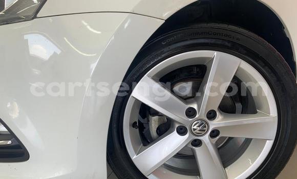 Nunua Ilio tumika Volkswagen Polo White Gari ndani ya Ezulwini nchini Hhohho Nunua Ilio tumika Volkswagen Polo White Gari ndani ya Ezulwini nchini Hhohho