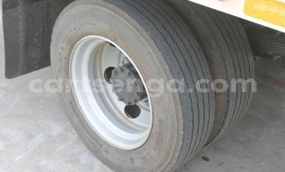 Buy Used Hino 300 Series White Truck in Mbabane in Manzini Buy Used Hino 300 Series White Truck in Mbabane in Manzini