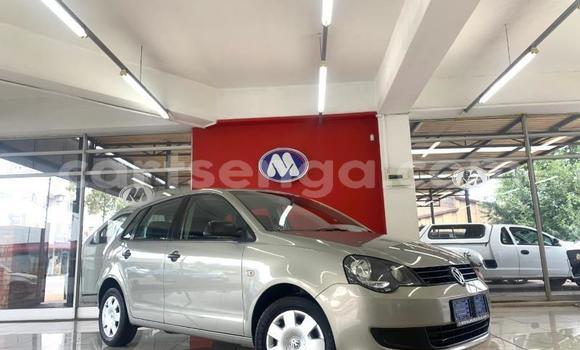 Buy Used Volkswagen Polo Silver Car in Ezulwini in Hhohho Buy Used Volkswagen Polo Silver Car in Ezulwini in Hhohho