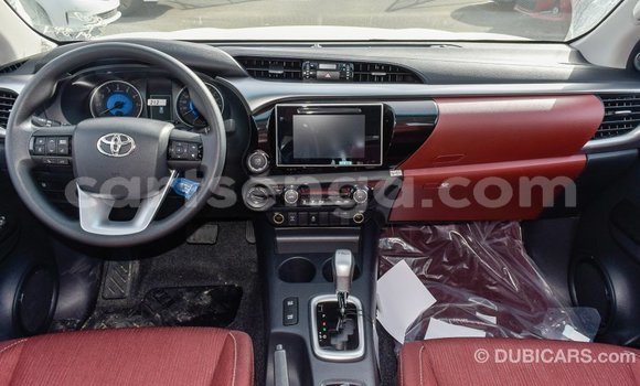 Buy Import Toyota Hilux White Car in Import - Dubai in Hhohho Buy Import Toyota Hilux White Car in Import - Dubai in Hhohho