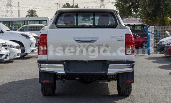 Buy Import Toyota Hilux White Car in Import - Dubai in Hhohho Buy Import Toyota Hilux White Car in Import - Dubai in Hhohho