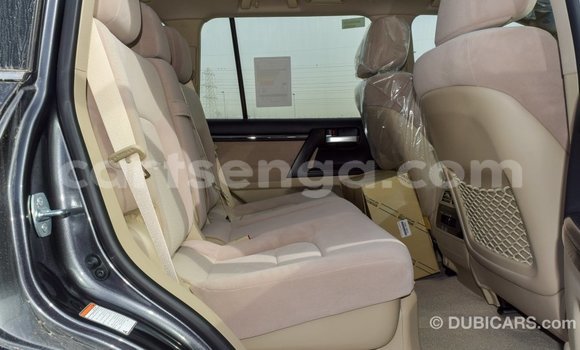 Acheter Import Voiture Toyota Land Cruiser Autre à Import - Dubai, Hhohho Acheter Import Voiture Toyota Land Cruiser Autre à Import - Dubai, Hhohho