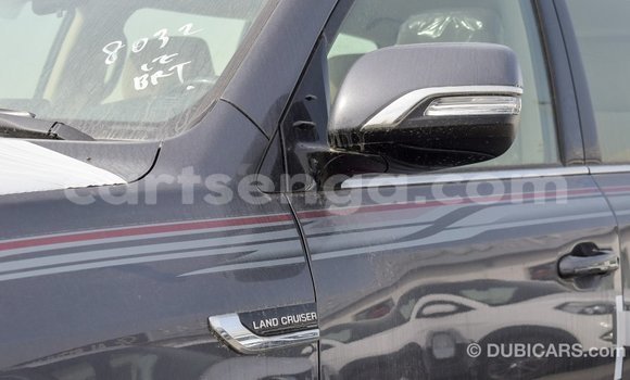 Acheter Import Voiture Toyota Land Cruiser Autre à Import - Dubai, Hhohho Acheter Import Voiture Toyota Land Cruiser Autre à Import - Dubai, Hhohho