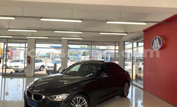 Nunua Ilio tumika BMW M3 Black Gari ndani ya Ezulwini nchini Hhohho Nunua Ilio tumika BMW M3 Black Gari ndani ya Ezulwini nchini Hhohho