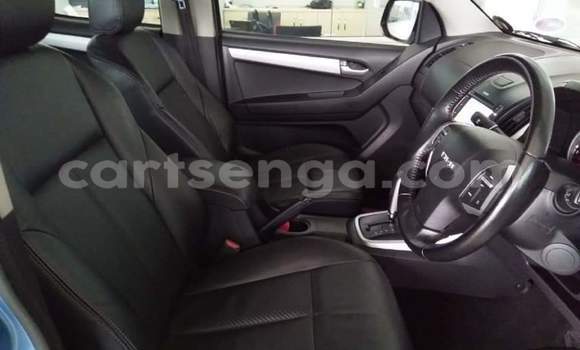 Acheter Occasion Voiture Isuzu KB Bleu à Manzini, Manzini Acheter Occasion Voiture Isuzu KB Bleu à Manzini, Manzini