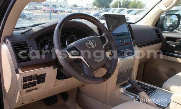 Buy Import Toyota Land Cruiser Black Car in Import - Dubai in Hhohho Buy Import Toyota Land Cruiser Black Car in Import - Dubai in Hhohho