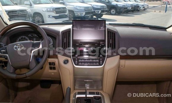 Buy Import Toyota Land Cruiser Black Car in Import - Dubai in Hhohho Buy Import Toyota Land Cruiser Black Car in Import - Dubai in Hhohho