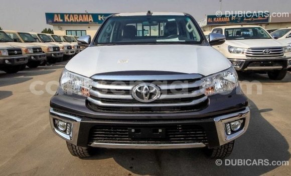 Buy Import Toyota Hilux Black Car in Import - Dubai in Hhohho Buy Import Toyota Hilux Black Car in Import - Dubai in Hhohho