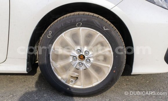 Buy Import Toyota Corolla White Car in Import - Dubai in Hhohho Buy Import Toyota Corolla White Car in Import - Dubai in Hhohho