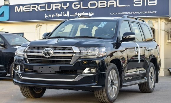 Nunua Imported Toyota Land Cruiser Black Gari ndani ya Import - Dubai nchini Hhohho Nunua Imported Toyota Land Cruiser Black Gari ndani ya Import - Dubai nchini Hhohho