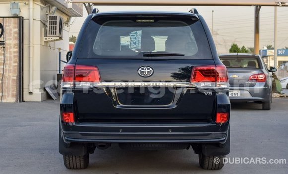 Nunua Imported Toyota Land Cruiser Black Gari ndani ya Import - Dubai nchini Hhohho Nunua Imported Toyota Land Cruiser Black Gari ndani ya Import - Dubai nchini Hhohho