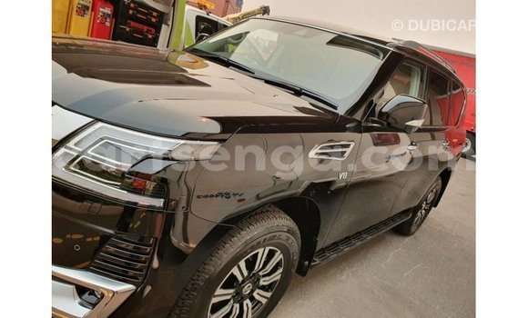 Nunua Imported Nissan Patrol Black Gari ndani ya Import - Dubai nchini Hhohho Nunua Imported Nissan Patrol Black Gari ndani ya Import - Dubai nchini Hhohho