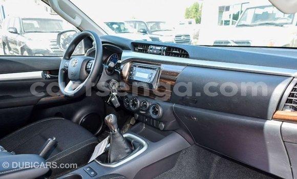 Buy Import Toyota Hilux White Car in Import - Dubai in Hhohho Buy Import Toyota Hilux White Car in Import - Dubai in Hhohho