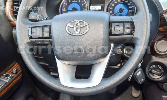 Buy Import Toyota Hilux White Car in Import - Dubai in Hhohho Buy Import Toyota Hilux White Car in Import - Dubai in Hhohho