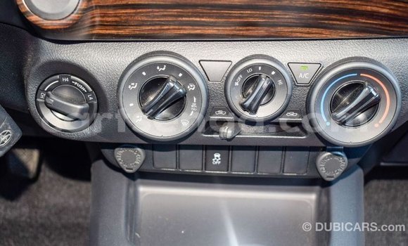 Buy Import Toyota Hilux White Car in Import - Dubai in Hhohho Buy Import Toyota Hilux White Car in Import - Dubai in Hhohho