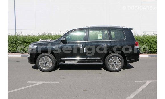 Buy Import Toyota Land Cruiser Black Car in Import - Dubai in Hhohho Buy Import Toyota Land Cruiser Black Car in Import - Dubai in Hhohho