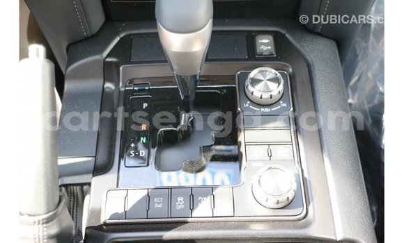 Buy Import Toyota Land Cruiser Black Car in Import - Dubai in Hhohho Buy Import Toyota Land Cruiser Black Car in Import - Dubai in Hhohho