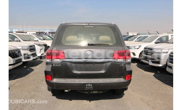 Acheter Import Voiture Toyota Land Cruiser Noir à Import - Dubai, Hhohho Acheter Import Voiture Toyota Land Cruiser Noir à Import - Dubai, Hhohho