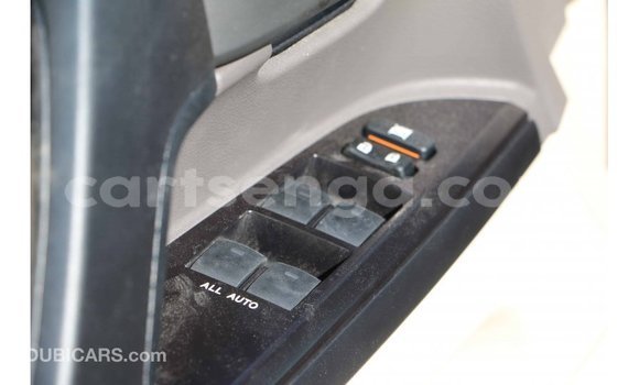 Acheter Import Voiture Toyota Land Cruiser Noir à Import - Dubai, Hhohho Acheter Import Voiture Toyota Land Cruiser Noir à Import - Dubai, Hhohho