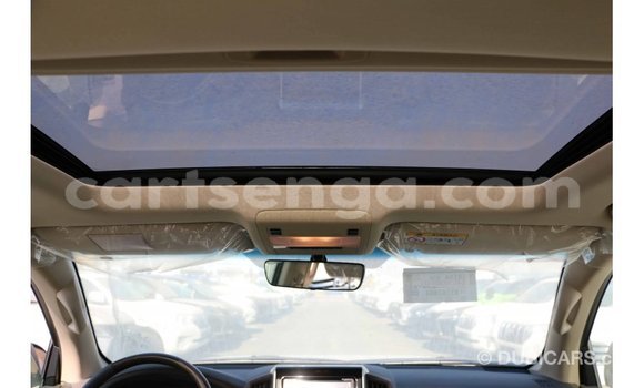 Acheter Import Voiture Toyota Land Cruiser Noir à Import - Dubai, Hhohho Acheter Import Voiture Toyota Land Cruiser Noir à Import - Dubai, Hhohho