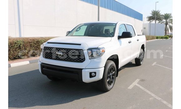 Buy Import Toyota Tundra White Car in Import - Dubai in Hhohho Buy Import Toyota Tundra White Car in Import - Dubai in Hhohho