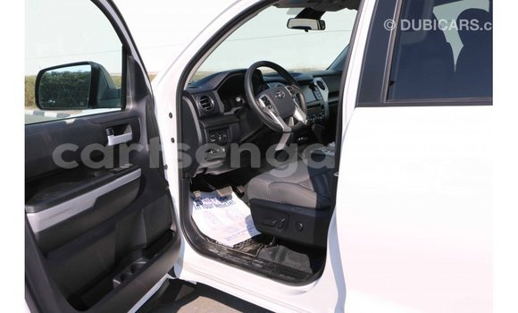 Buy Import Toyota Tundra White Car in Import - Dubai in Hhohho Buy Import Toyota Tundra White Car in Import - Dubai in Hhohho