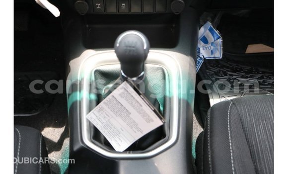 Acheter Import Voiture Toyota Hilux Blanc à Import - Dubai, Hhohho Acheter Import Voiture Toyota Hilux Blanc à Import - Dubai, Hhohho