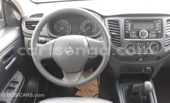 Buy Import Mitsubishi L200 White Car in Import - Dubai in Hhohho Buy Import Mitsubishi L200 White Car in Import - Dubai in Hhohho