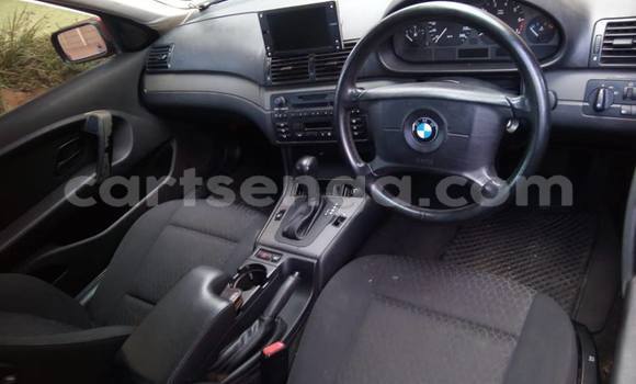 Nunua Ilio tumika BMW 3–Series Red Gari ndani ya Mbabane nchini Manzini Nunua Ilio tumika BMW 3–Series Red Gari ndani ya Mbabane nchini Manzini