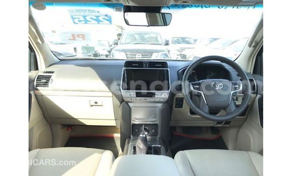 Buy Import Toyota Prado White Car in Import - Dubai in Hhohho Buy Import Toyota Prado White Car in Import - Dubai in Hhohho