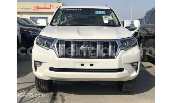 Buy Import Toyota Prado White Car in Import - Dubai in Hhohho Buy Import Toyota Prado White Car in Import - Dubai in Hhohho