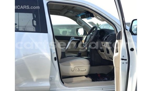 Buy Import Toyota Prado White Car in Import - Dubai in Hhohho Buy Import Toyota Prado White Car in Import - Dubai in Hhohho