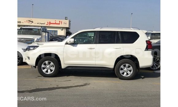 Buy Import Toyota Prado White Car in Import - Dubai in Hhohho Buy Import Toyota Prado White Car in Import - Dubai in Hhohho