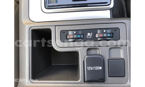 Buy Import Toyota Prado White Car in Import - Dubai in Hhohho Buy Import Toyota Prado White Car in Import - Dubai in Hhohho