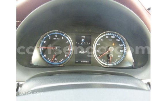 Acheter Import Voiture Toyota Harrier Marron à Import - Dubai, Hhohho Acheter Import Voiture Toyota Harrier Marron à Import - Dubai, Hhohho