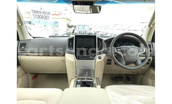 Buy Import Toyota Land Cruiser Other Car in Import - Dubai in Hhohho Buy Import Toyota Land Cruiser Other Car in Import - Dubai in Hhohho