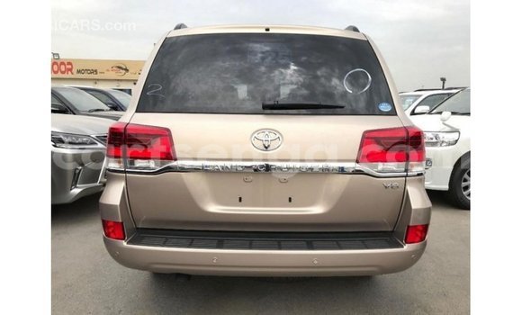 Buy Import Toyota Land Cruiser Other Car in Import - Dubai in Hhohho Buy Import Toyota Land Cruiser Other Car in Import - Dubai in Hhohho