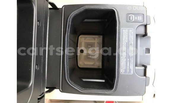 Acheter Import Voiture Toyota Land Cruiser Autre à Import - Dubai, Hhohho Acheter Import Voiture Toyota Land Cruiser Autre à Import - Dubai, Hhohho