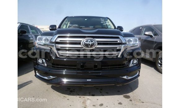 Acheter Import Voiture Toyota Land Cruiser Noir à Import - Dubai, Hhohho Acheter Import Voiture Toyota Land Cruiser Noir à Import - Dubai, Hhohho