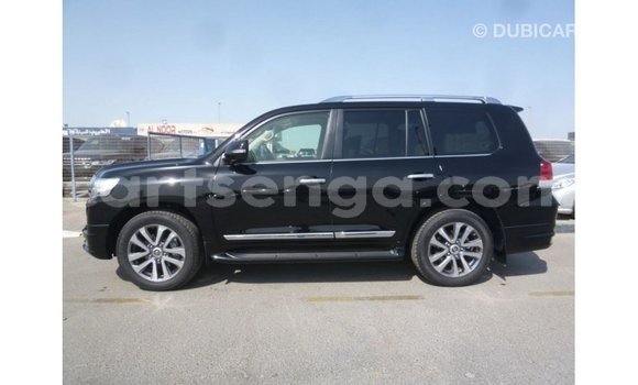 Acheter Import Voiture Toyota Land Cruiser Noir à Import - Dubai, Hhohho Acheter Import Voiture Toyota Land Cruiser Noir à Import - Dubai, Hhohho