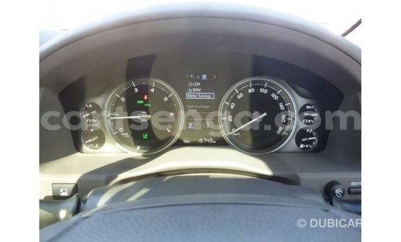 Nunua Imported Toyota Land Cruiser Black Gari ndani ya Import - Dubai nchini Hhohho Nunua Imported Toyota Land Cruiser Black Gari ndani ya Import - Dubai nchini Hhohho