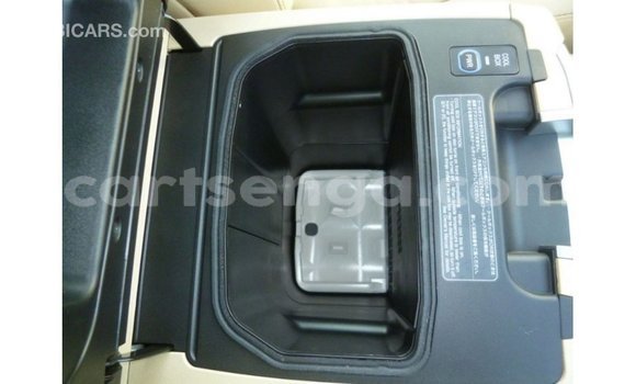 Acheter Import Voiture Toyota Land Cruiser Noir à Import - Dubai, Hhohho Acheter Import Voiture Toyota Land Cruiser Noir à Import - Dubai, Hhohho