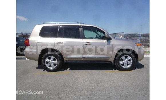 Buy Import Toyota Land Cruiser Other Car in Import - Dubai in Hhohho Buy Import Toyota Land Cruiser Other Car in Import - Dubai in Hhohho