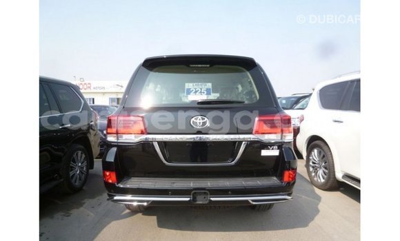 Acheter Import Voiture Toyota Land Cruiser Noir à Import - Dubai, Hhohho Acheter Import Voiture Toyota Land Cruiser Noir à Import - Dubai, Hhohho