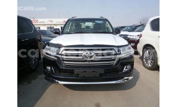 Acheter Import Voiture Toyota Land Cruiser Noir à Import - Dubai, Hhohho Acheter Import Voiture Toyota Land Cruiser Noir à Import - Dubai, Hhohho